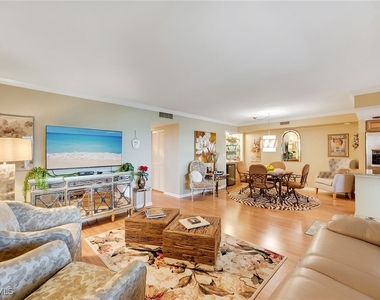 3500 Gulf Shore Boulevard N - Photo Thumbnail 2