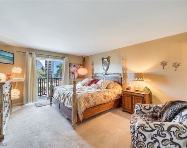3500 Gulf Shore Boulevard N - Photo Thumbnail 11