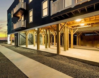 803 Avenue K Unit C, F, G, H - Photo Thumbnail 2