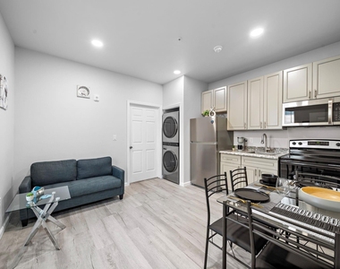 803 Avenue K Unit C, F, G, H - Photo Thumbnail 4