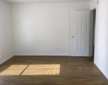6200 W Tidwell Road - Photo Thumbnail 7