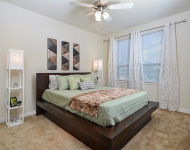 10148 Culebra Road - Photo Thumbnail 15