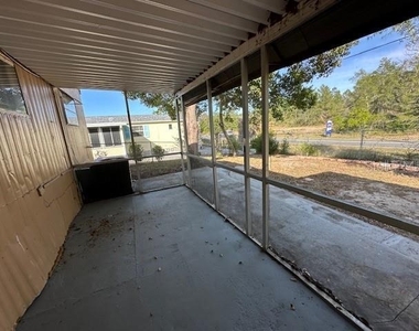 7402 Eastern Circle Drive - Photo Thumbnail 9