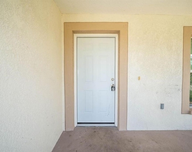 2025 Peaceful Palm Street - Photo Thumbnail 15
