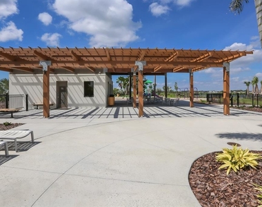 6207 Voyagers Place - Photo Thumbnail 37