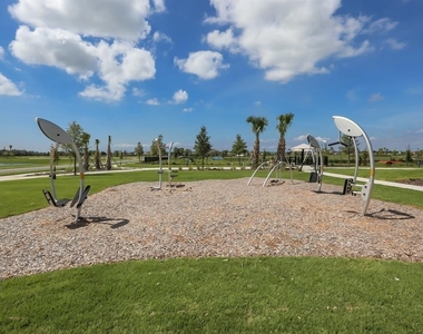 6207 Voyagers Place - Photo Thumbnail 44