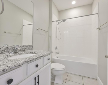 6207 Voyagers Place - Photo Thumbnail 26