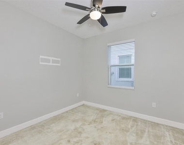 6207 Voyagers Place - Photo Thumbnail 27