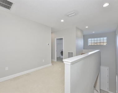 6207 Voyagers Place - Photo Thumbnail 25