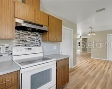 3100 W Reynolds Street - Photo Thumbnail 13