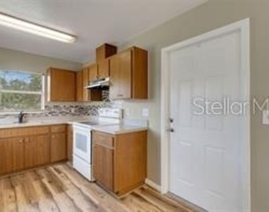 3100 W Reynolds Street - Photo Thumbnail 10
