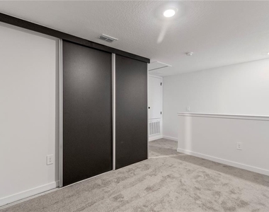 3250 Energy Drive - Photo Thumbnail 13