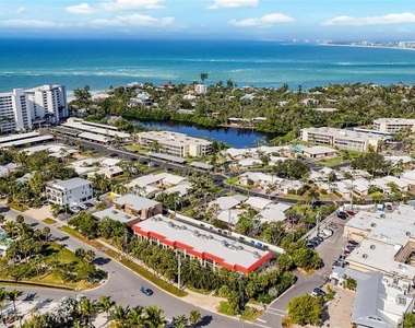 137 Avenida Messina - Photo Thumbnail 40