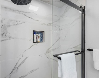 137 Avenida Messina - Photo Thumbnail 33