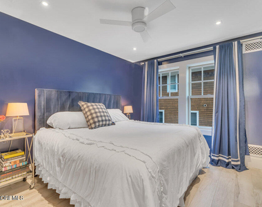 985 Ocean Avenue - Photo Thumbnail 15