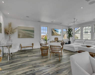 985 Ocean Avenue - Photo Thumbnail 8