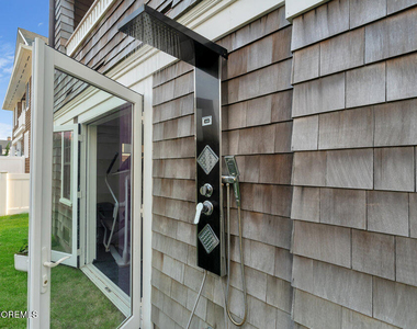 985 Ocean Avenue - Photo Thumbnail 46