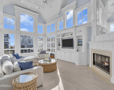 814 1st Avenue - Photo Thumbnail 7