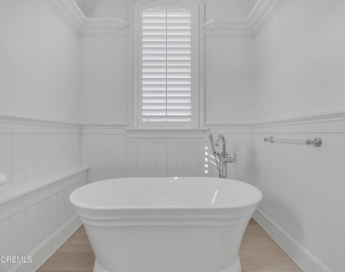 814 1st Avenue - Photo Thumbnail 24