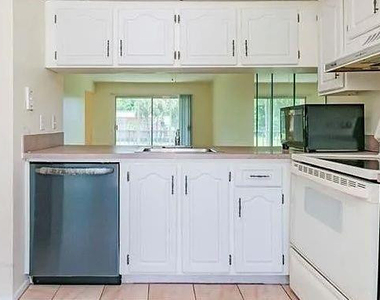 1203 Bahama Bend - Photo Thumbnail 3