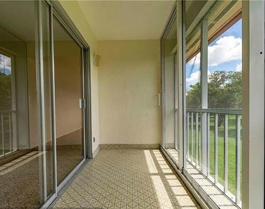 1203 Bahama Bend - Photo Thumbnail 12