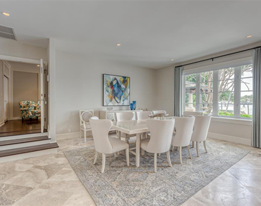 1313 E Lake Drive - Photo Thumbnail 15