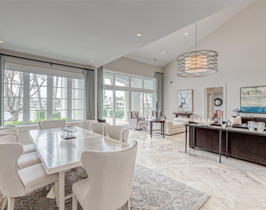 1313 E Lake Drive - Photo Thumbnail 21