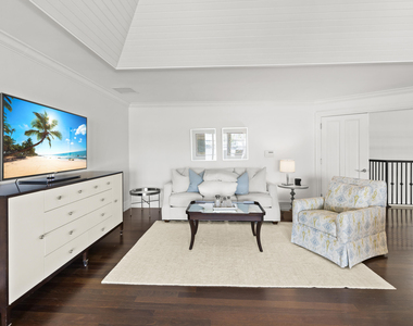 1313 E Lake Drive - Photo Thumbnail 65