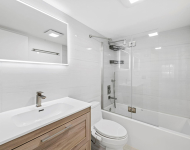 1515 E Broward Boulevard - Photo Thumbnail 10