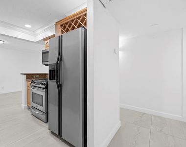 1515 E Broward Boulevard - Photo Thumbnail 14