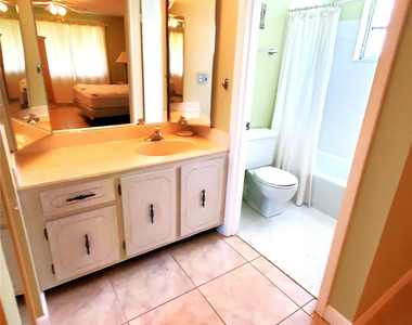 1152 Circle Drive - Photo Thumbnail 16