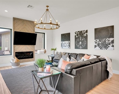 7542 Big Buck Lane - Photo Thumbnail 9