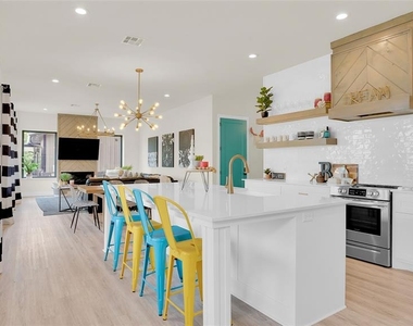 7542 Big Buck Lane - Photo Thumbnail 5