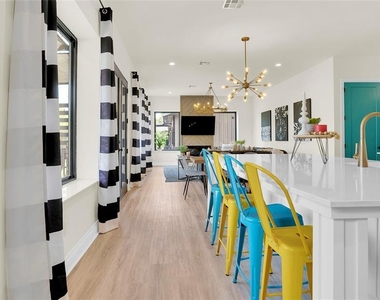 7542 Big Buck Lane - Photo Thumbnail 7