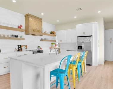 7542 Big Buck Lane - Photo Thumbnail 4