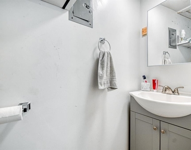 1205 Westlawn Drive - Photo Thumbnail 25