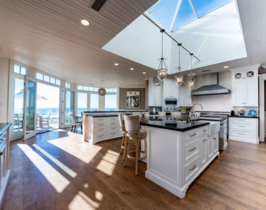 30760 Broad Beach Road - Photo Thumbnail 5