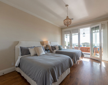 30760 Broad Beach Road - Photo Thumbnail 25
