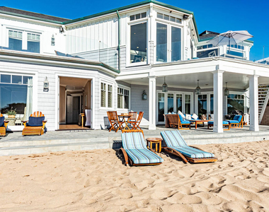 30760 Broad Beach Road - Photo Thumbnail 32