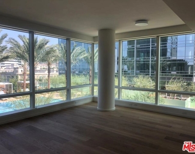 877 Francisco Street - Photo Thumbnail 1
