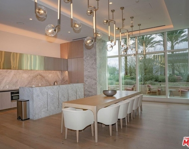 877 Francisco Street - Photo Thumbnail 16