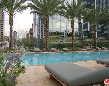 877 Francisco Street - Photo Thumbnail 21