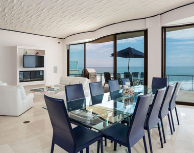 24230 Malibu Road - Photo Thumbnail 9