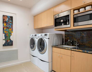24230 Malibu Road - Photo Thumbnail 26