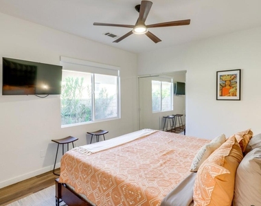 84644 Pavone Way - Photo Thumbnail 23