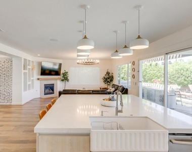 84644 Pavone Way - Photo Thumbnail 11