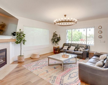 84644 Pavone Way - Photo Thumbnail 13