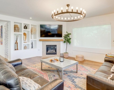84644 Pavone Way - Photo Thumbnail 15