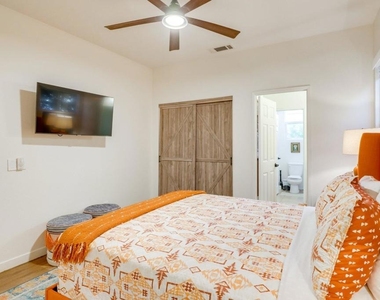 84644 Pavone Way - Photo Thumbnail 21