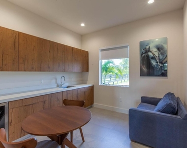 2889 Appaloosa Trail - Photo Thumbnail 33